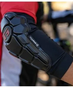 Coudières G-Form Pro-X3 7 Coudières G-Form Pro-X3 -Vélos Soldes 2023 coudieres g form pro x3 2