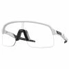 Lunettes Oakley Sutro Lite Blanc Mat - Photochromiques Clairs 2 Lunettes Oakley Sutro Lite Blanc Mat - Photochromiques Clairs -Vélos Soldes 2023 lunettes oakley sutro lite blanc mat photochromiques clairs