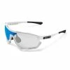 Lunettes Scicon Aerotech SCN-XT Blanc Verres Photochromiques Bleus -Vélos Soldes 2023 lunettes scicon aerotech scn xt blanc verres photochromiques bleus